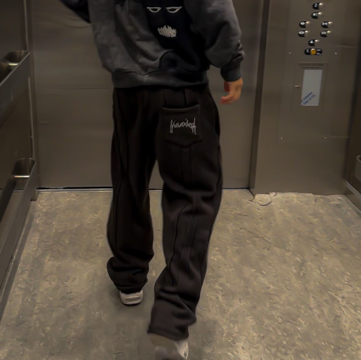 IKAUN BAGGY SWEATPANTS